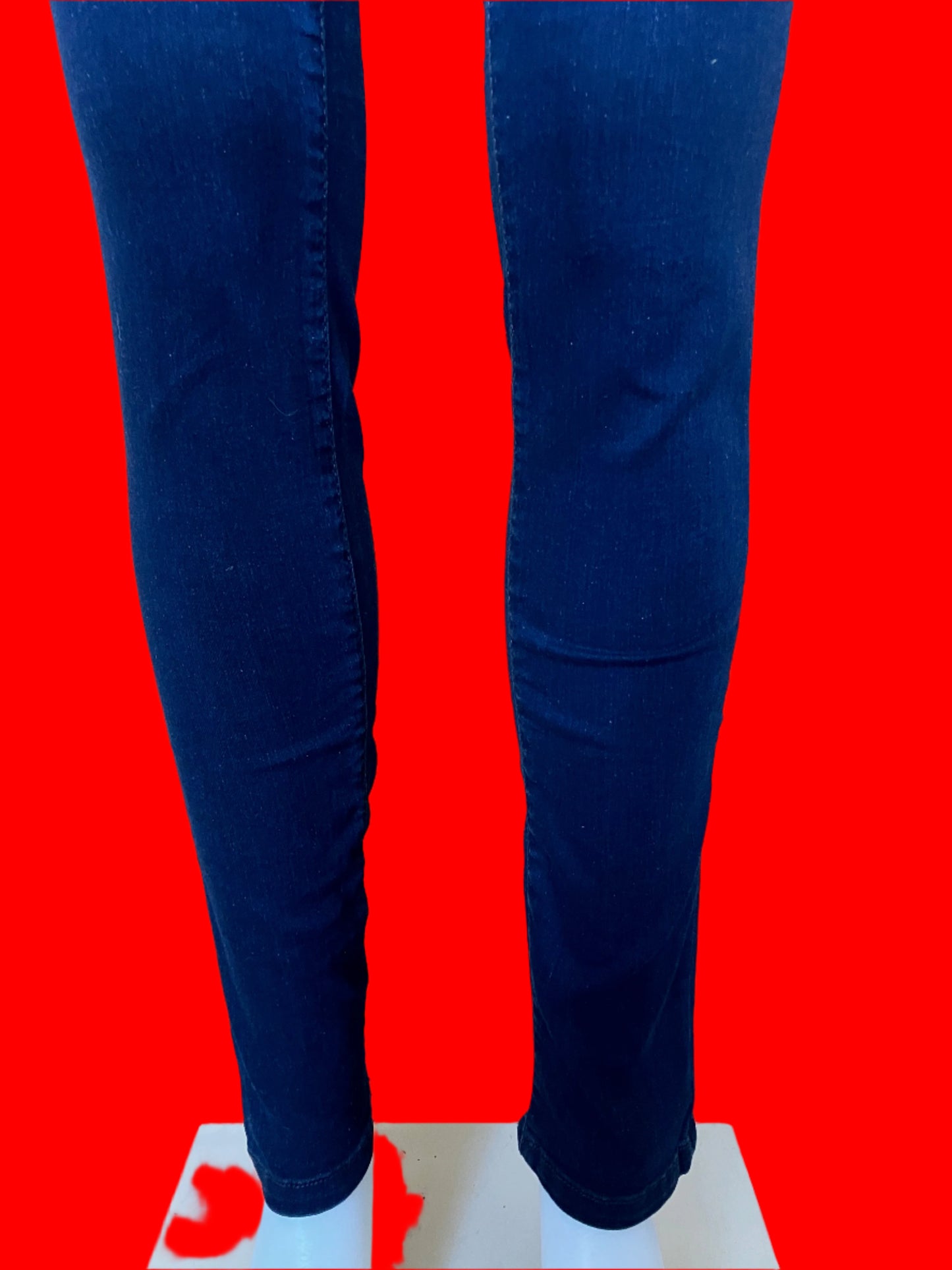 Guess Starlet Skinny Jeans Dark Navy In Excellent Condition - Size: 28/32