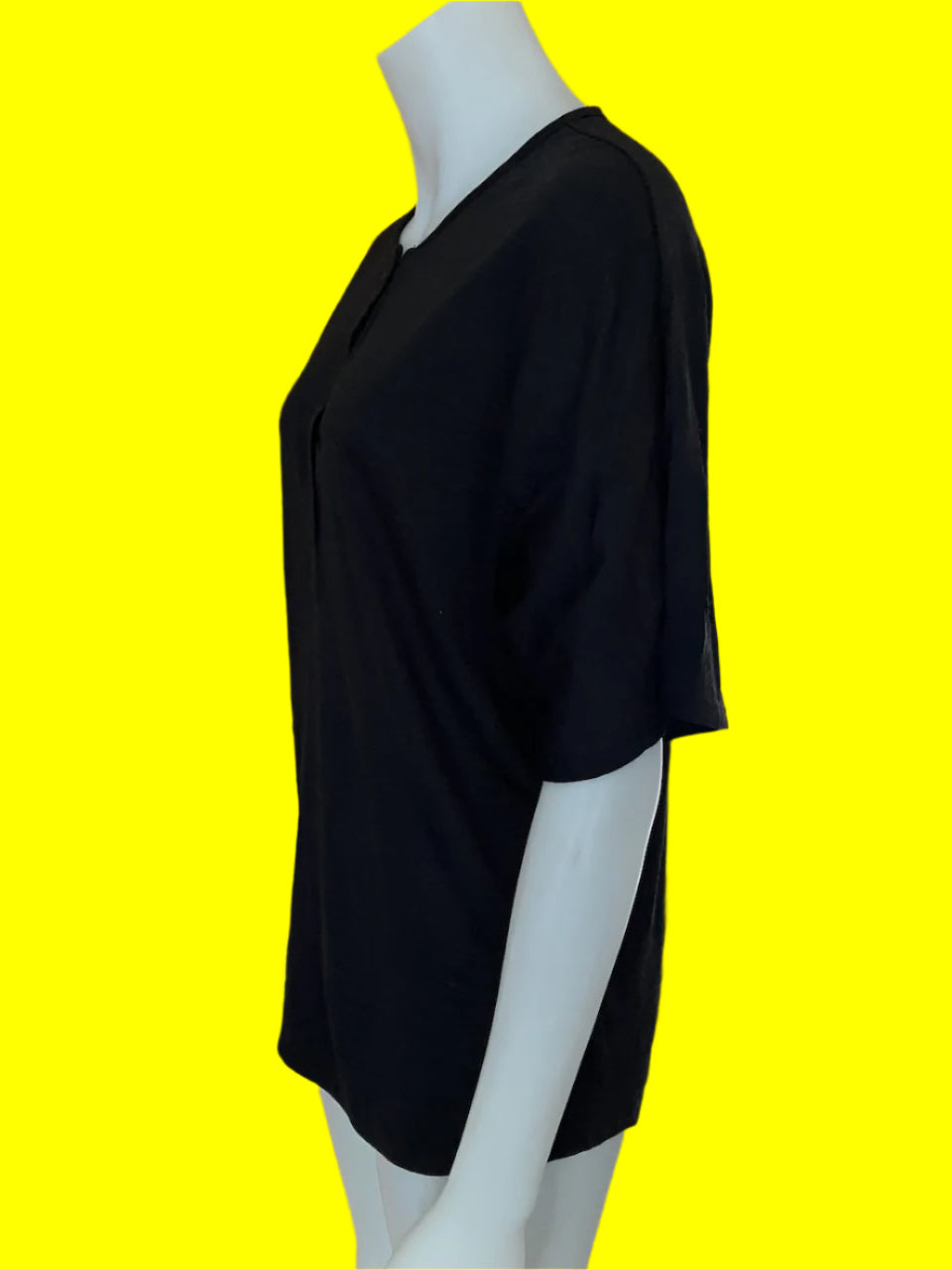 Icebreaker - Loose Fit Black Merino Tee - Size: S