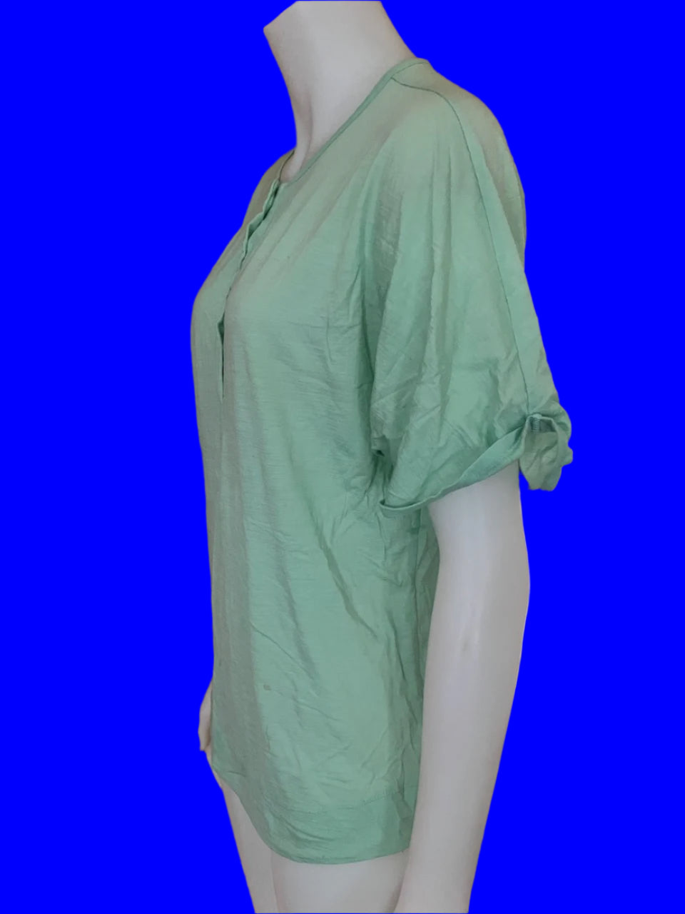 Icebreaker - Pastel Green Tee - Size: M
