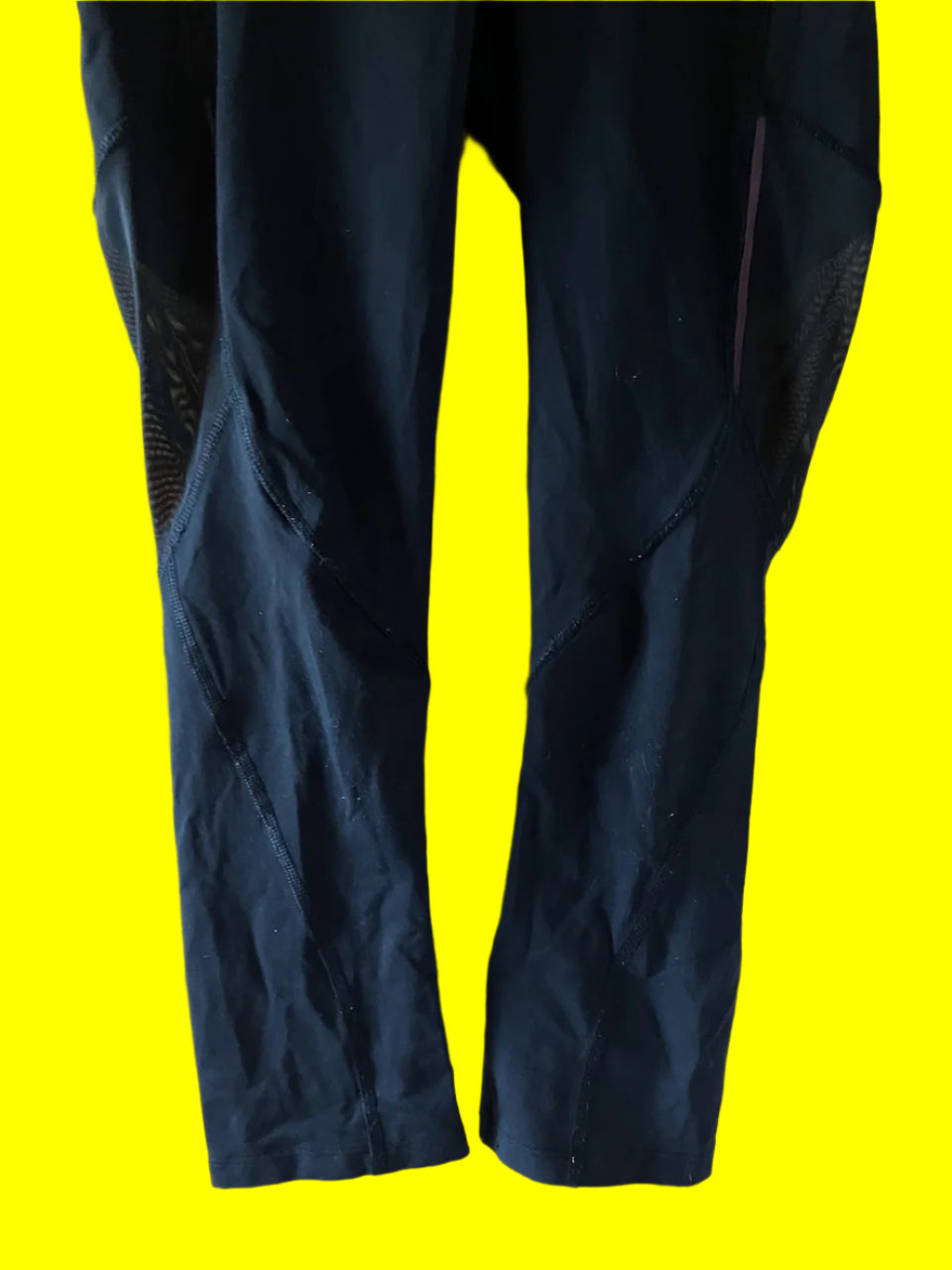 Lululemon - Black Leggings With Mesh Inserts - Size: Lulu size 4