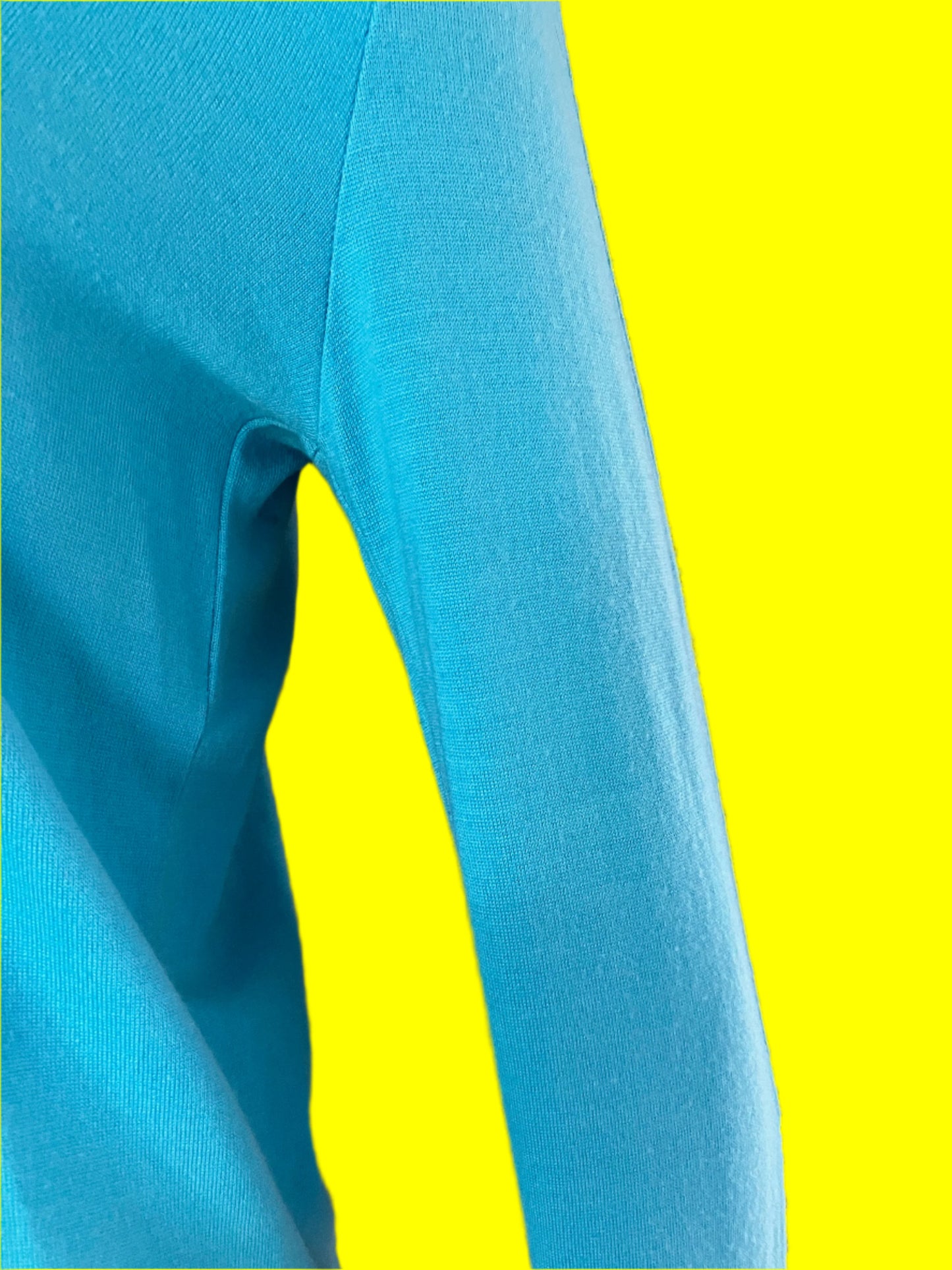 Icebreaker Two Toned Blue Top With Zip - Size: L