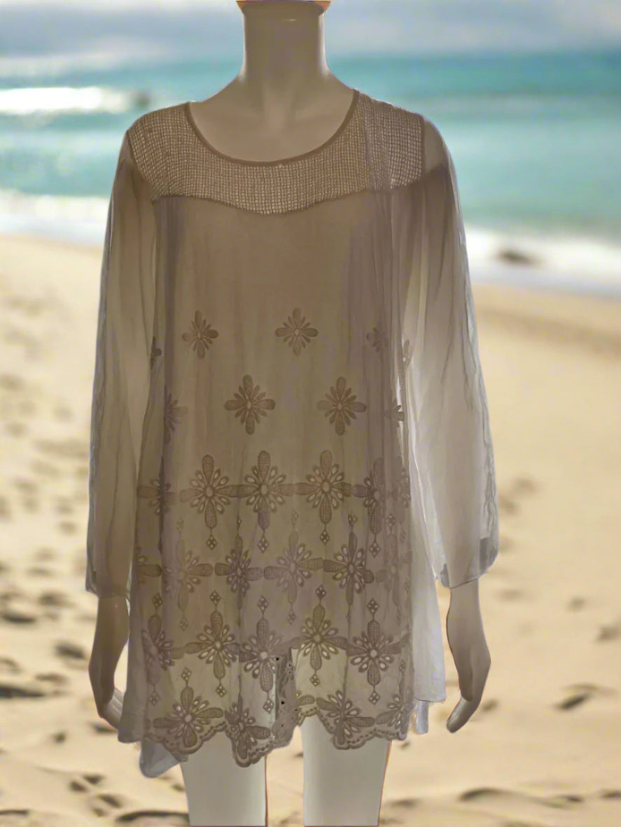 Made In Italy - Beautiful White Kaftan - Size: S