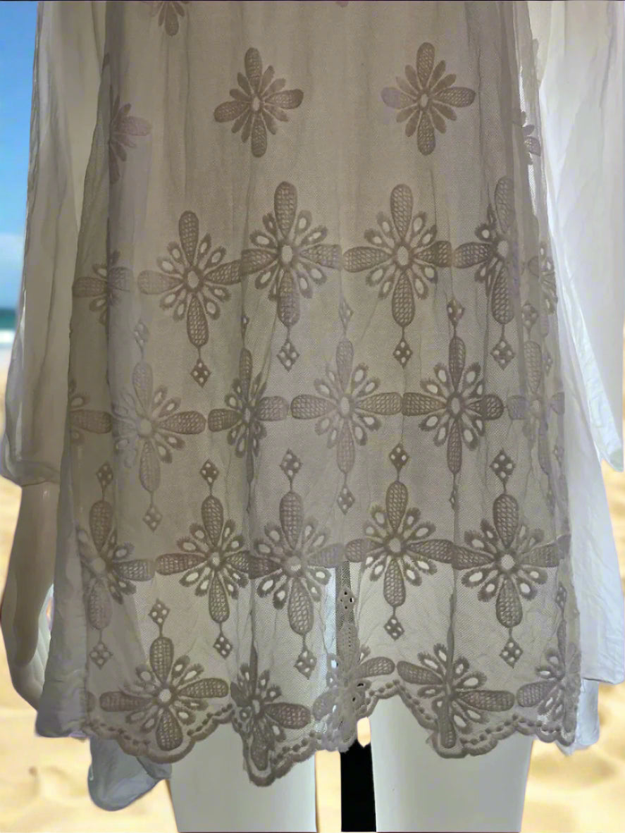 Made In Italy - Beautiful White Kaftan - Size: S