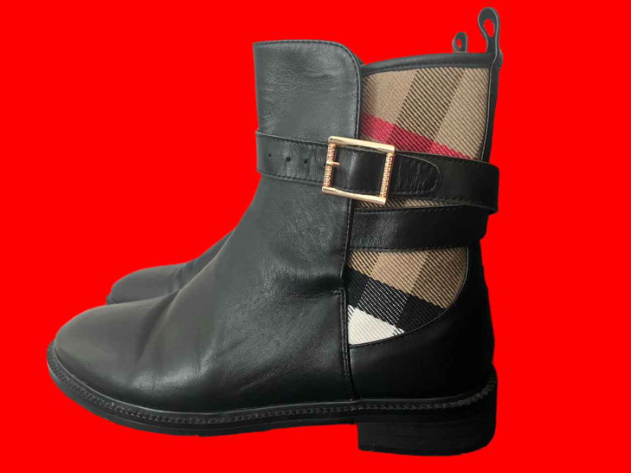 BURBERRY - Women's Bootie House Check Print. - Ankle Boot - Size: 38