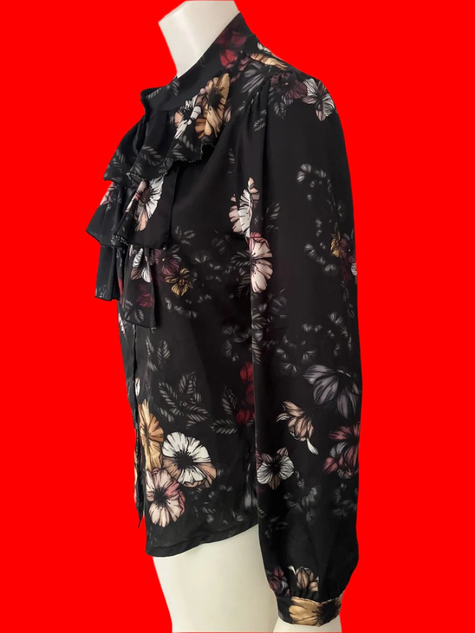 New Collection Italy - Floral Blouse With Frill - Size: M