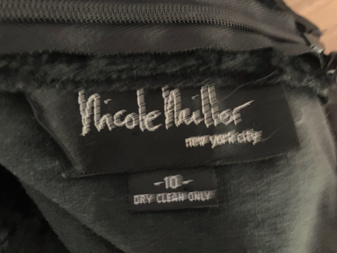 Nicole Miller - New York - Velvet Sleeveless Top - Size: 10