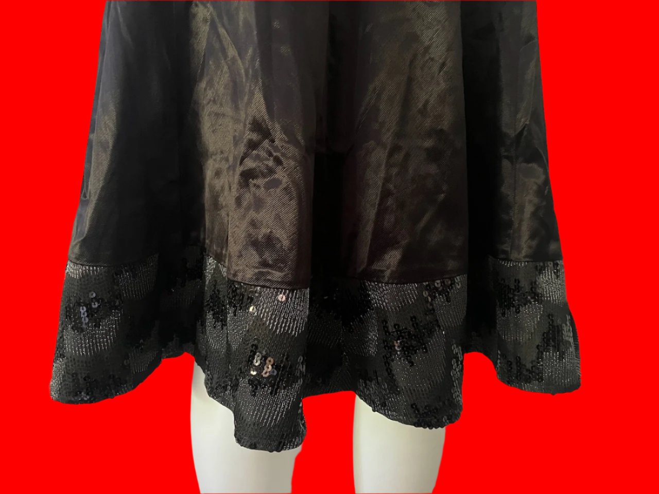 Gregory - Black Skirt With Sequins - Size: 14