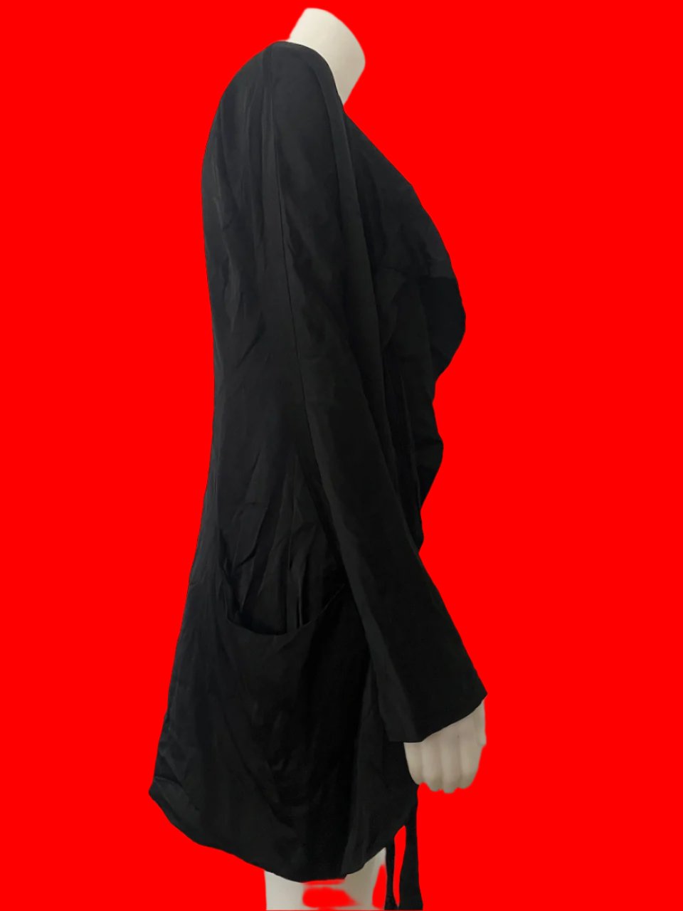 Zambesi - NZ Designer Satin Jacket - Size: 10 (Generous Fitting)