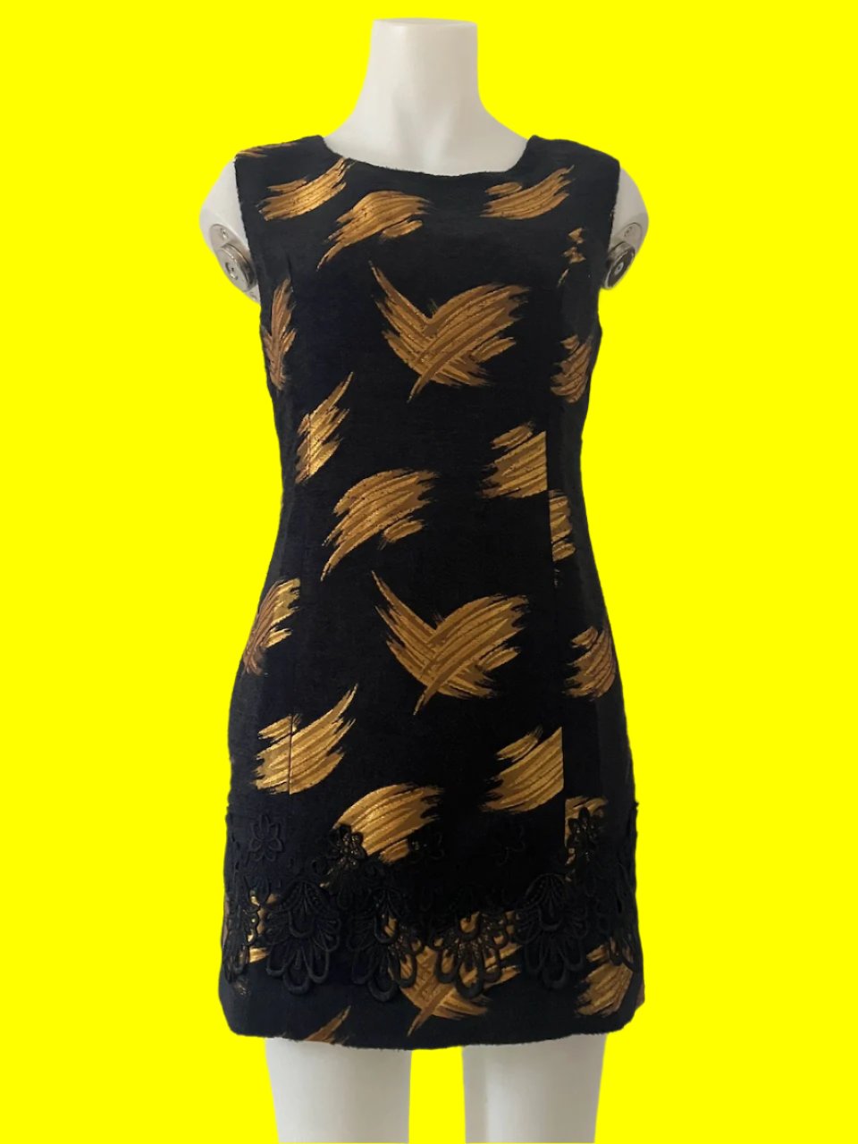 Serry Lia - Pure Wool Black Dress With Gold - Size: S