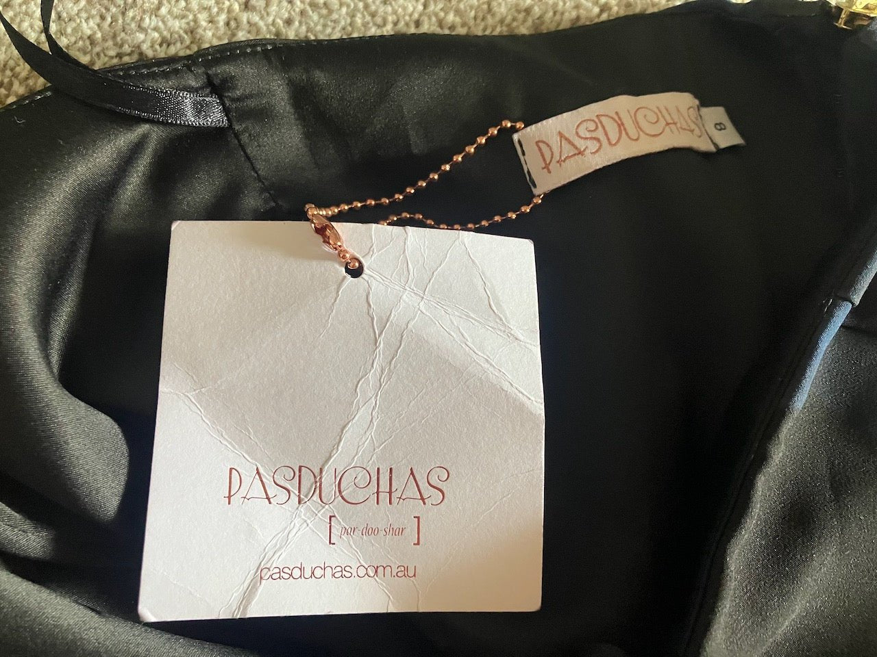 Pasduchas - Brand New - Ophelia Floral Zip Top - Size: 8