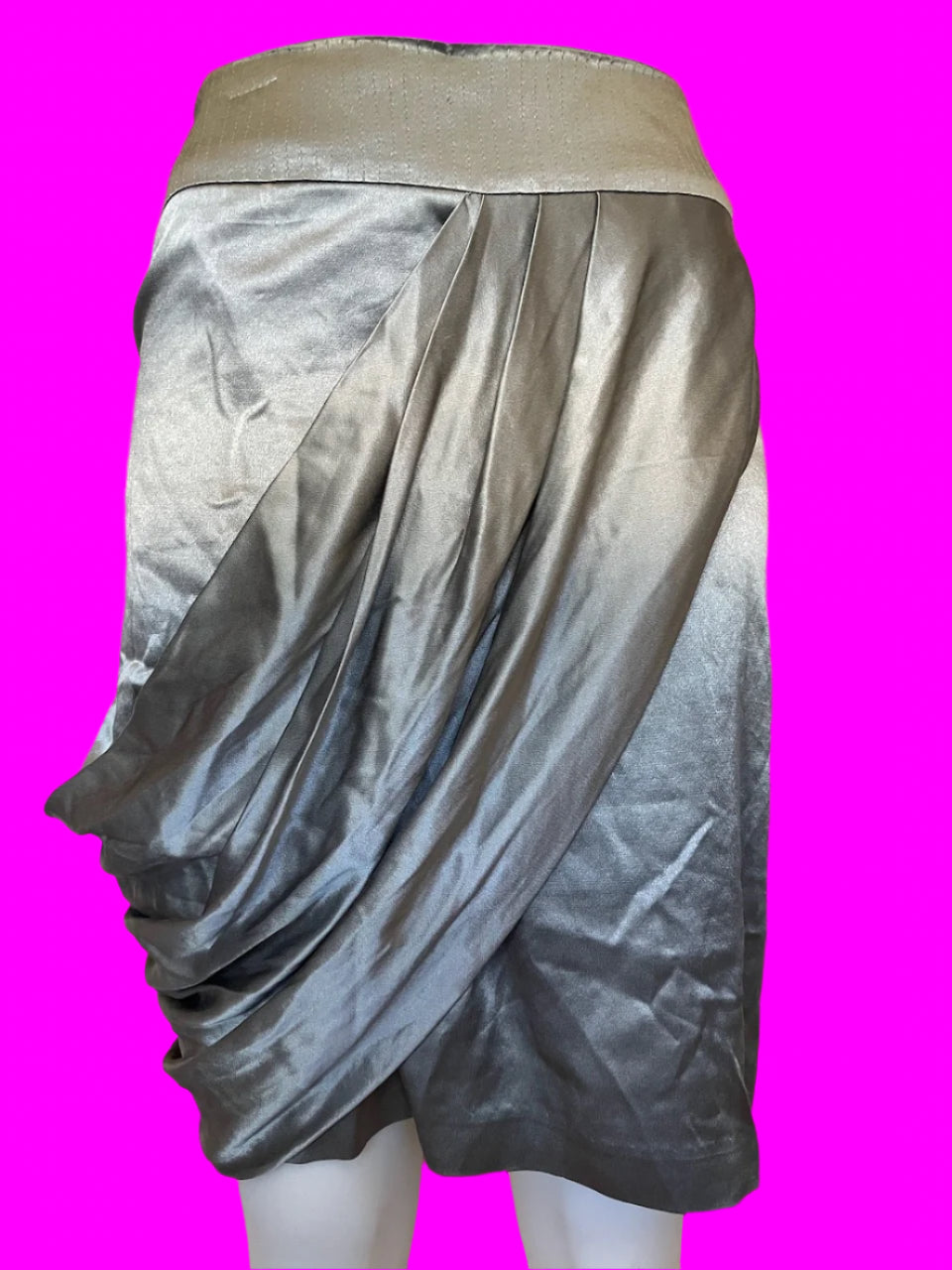 Trelise Cooper - Silver Satin Skirt - Size: 8