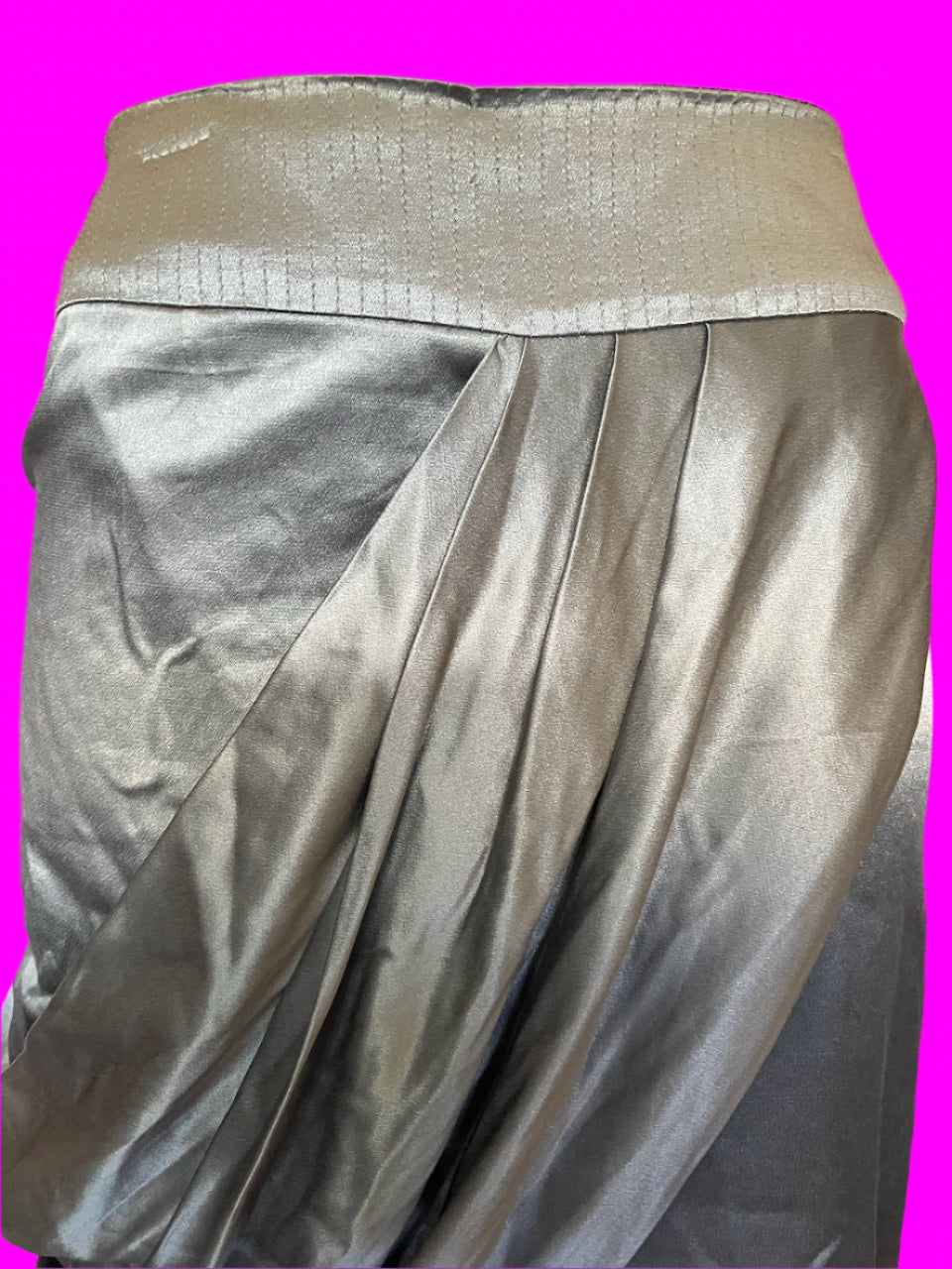 Trelise Cooper - Silver Satin Skirt - Size: 8