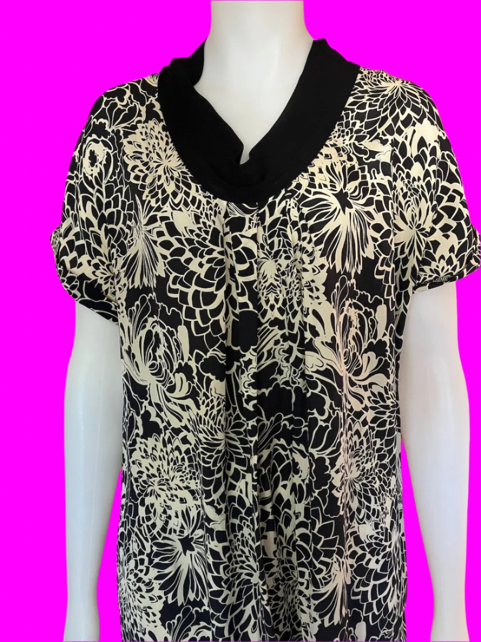 Stella Gregg - NZ Designer - Pure Silk Tunic With Print - Size: S