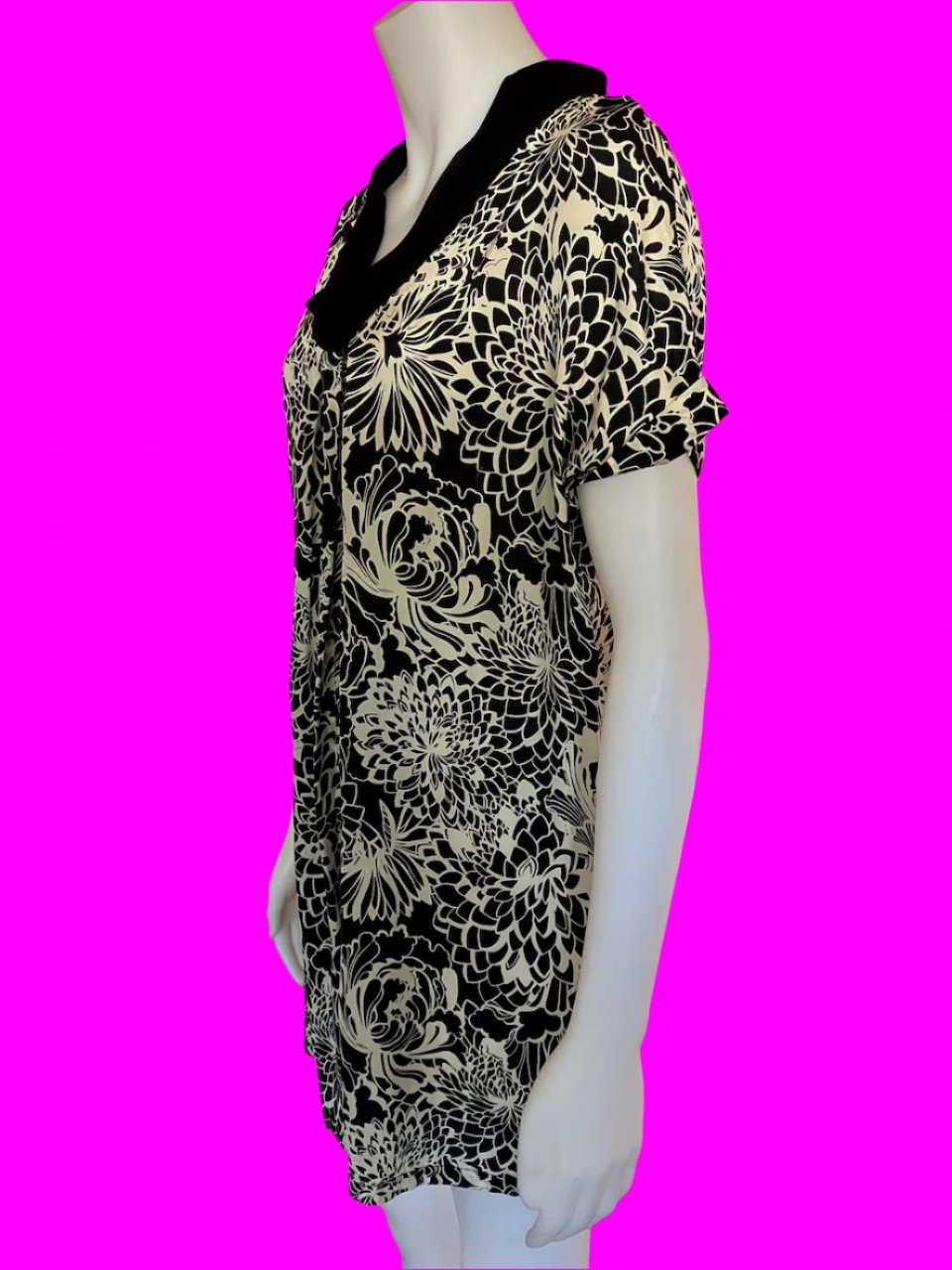 Stella Gregg - NZ Designer - Pure Silk Tunic With Print - Size: S