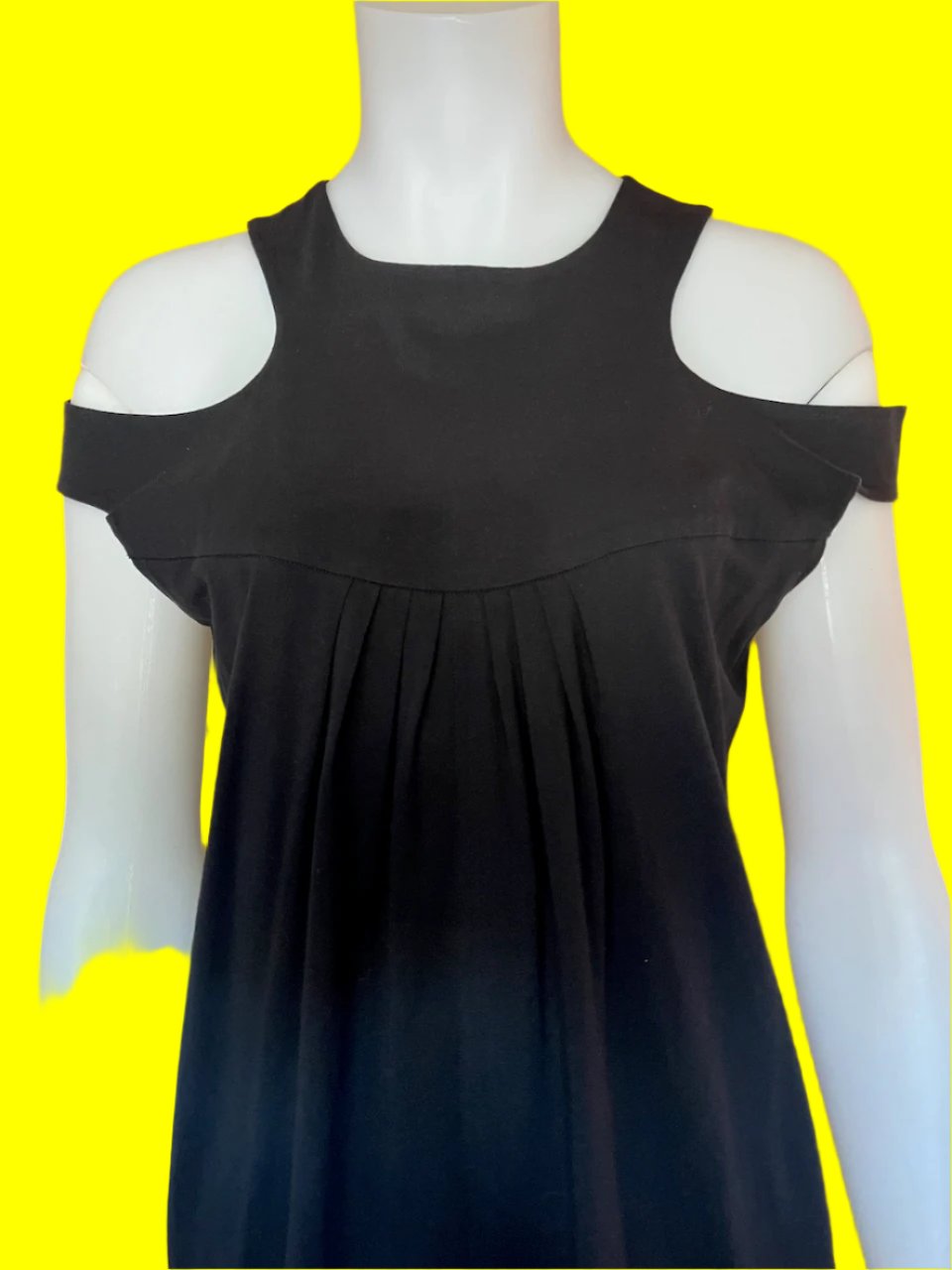 Cooper by Trelise Cooper - Black Dress with Cold Shoulder - Size: 8