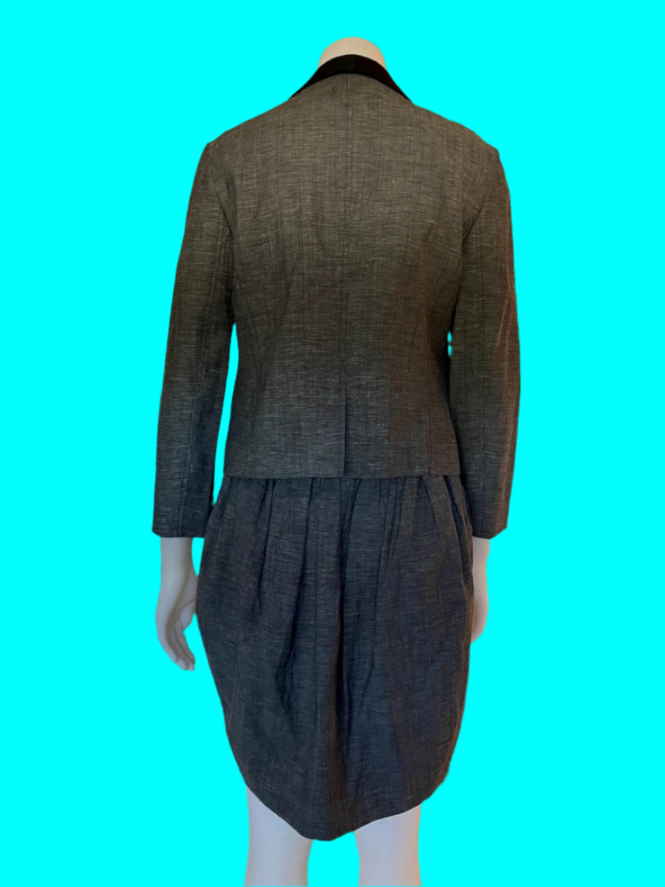 Karen Walker - Grey Blazer and Skirt - Size: 10/12