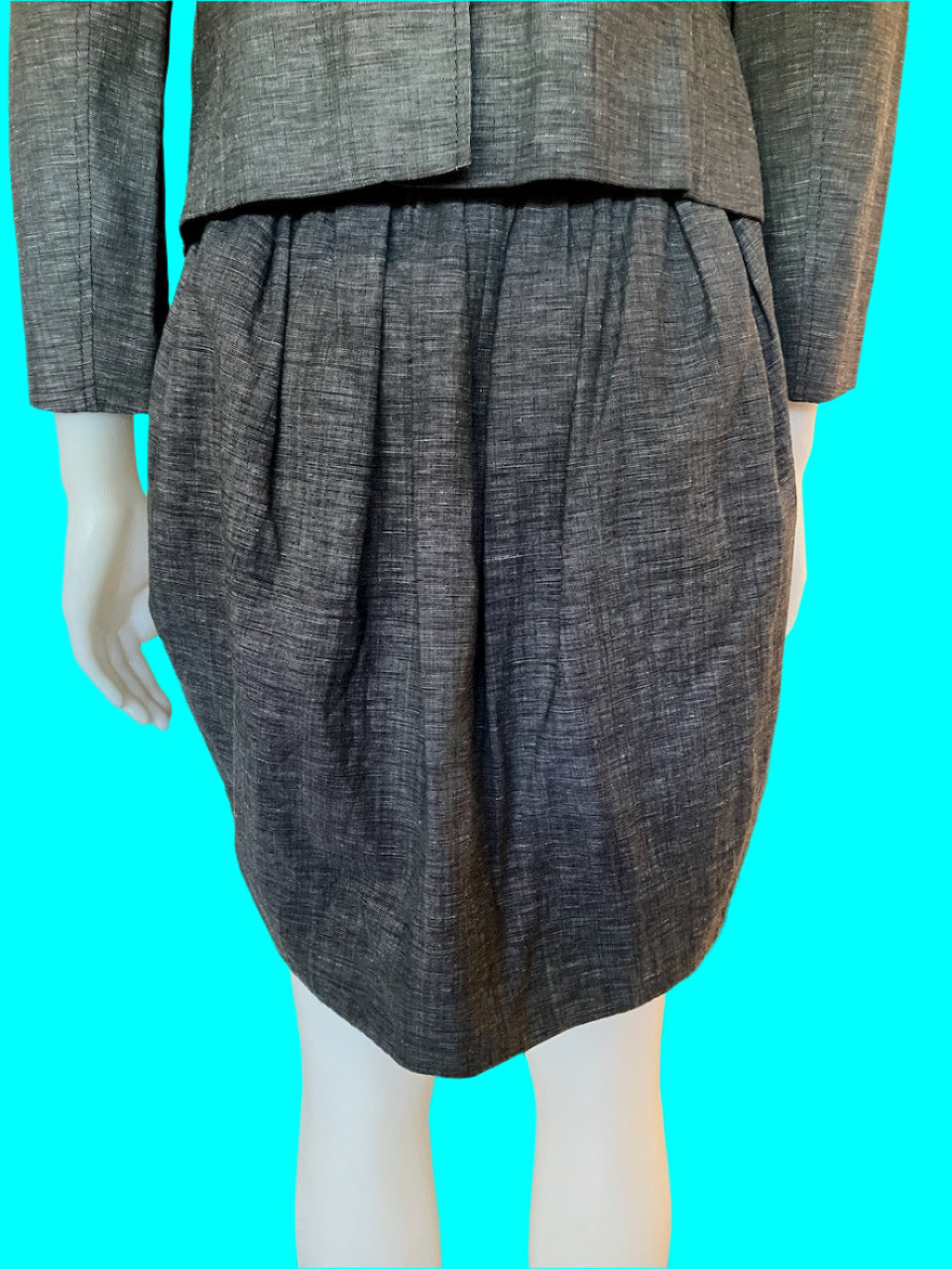 Karen Walker - Grey Blazer and Skirt - Size: 10/12