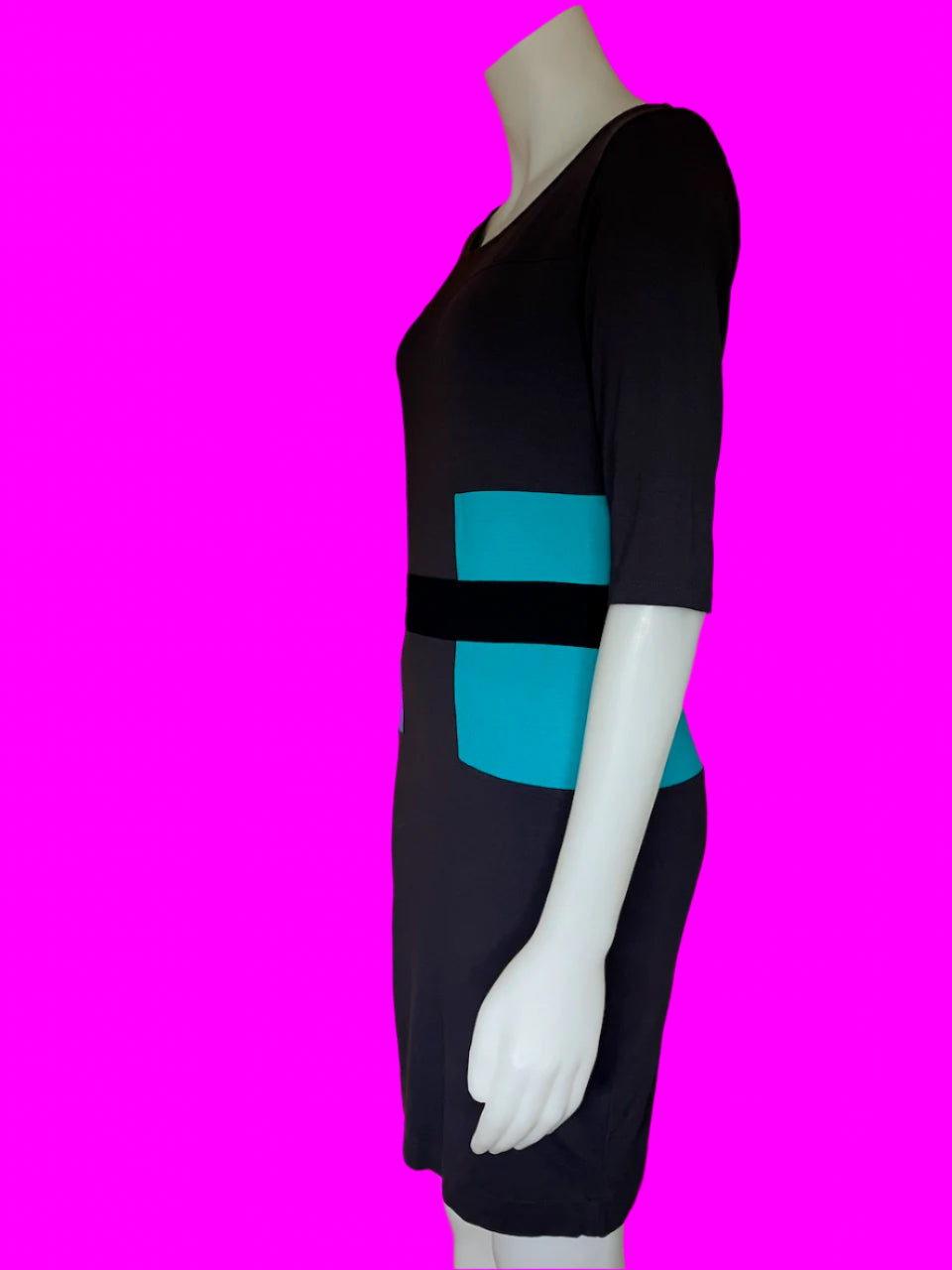 Paula Ryan - NZ Designer Merino Dress With Colour Pop - Size: M