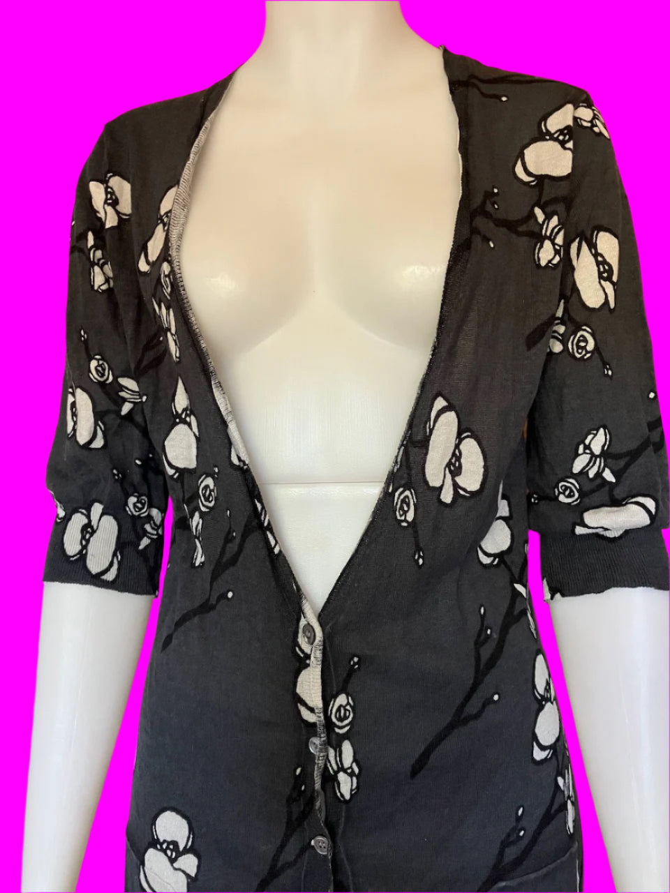 Caroline Sills - Long Line Floral Cardigan - Size: S