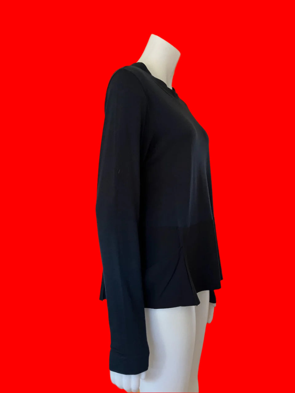 Paula Ryan - Contrast Hem Boxy Top - Size: M