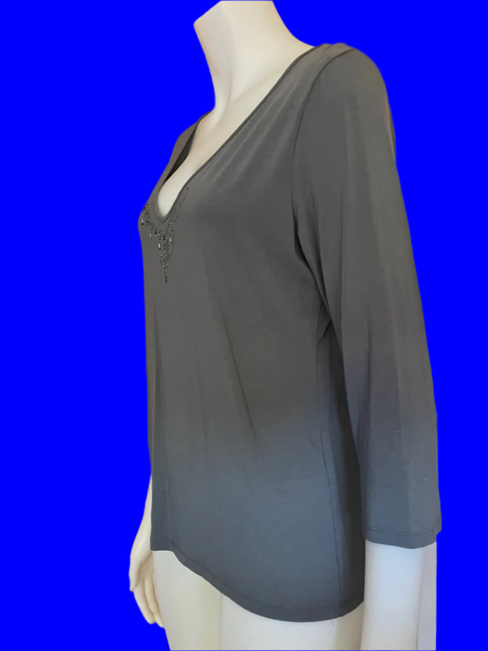 Paula Ryan - Grey Top With Embellishment - Size: M