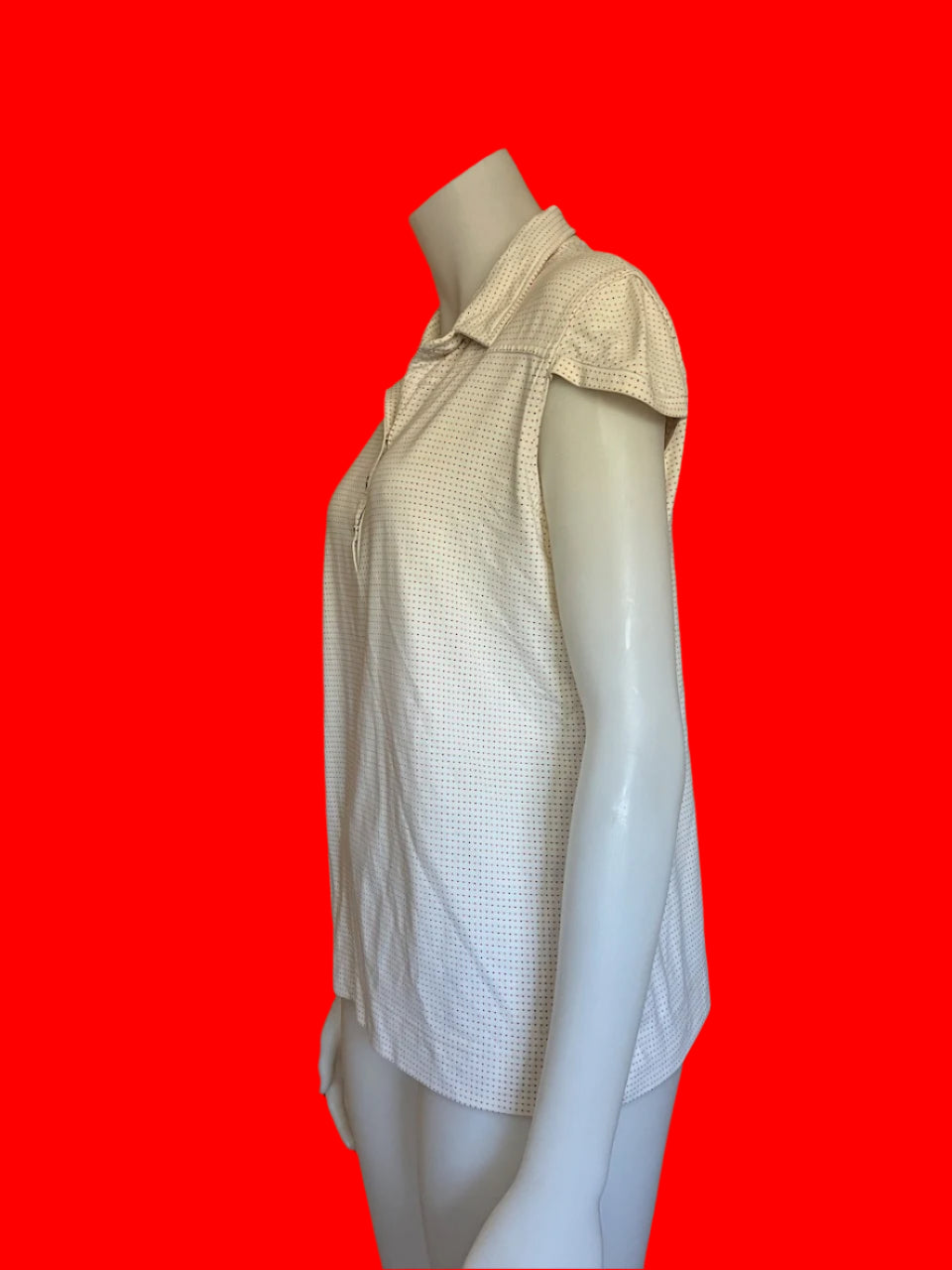 Calvin Klein - Summer Golf Top With Subtle Pattern - Size: XL