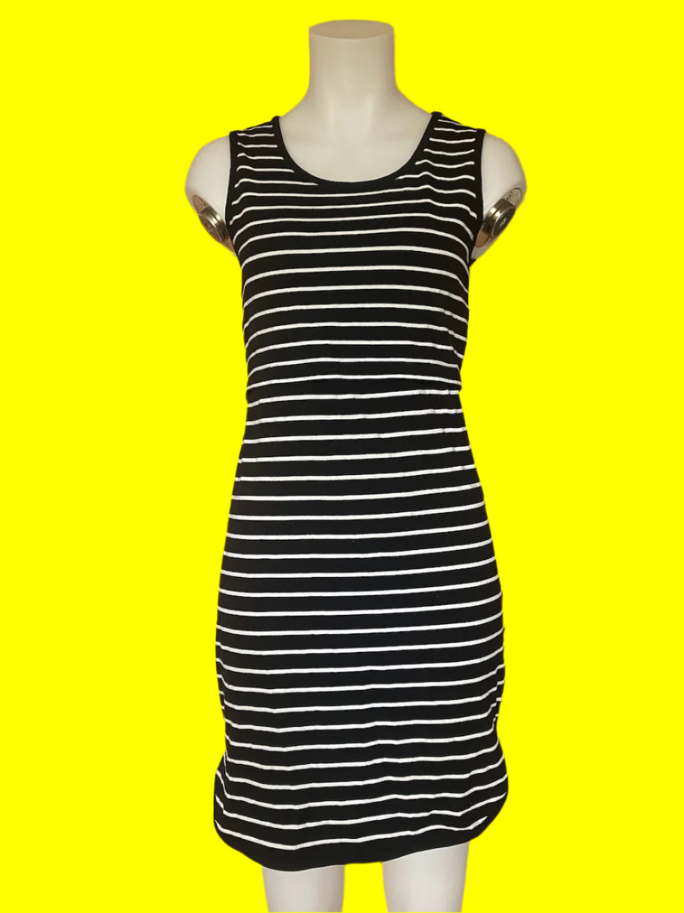 Addison - Floral and Stripe Breastfeeding & Maternity Dress - Size: 8