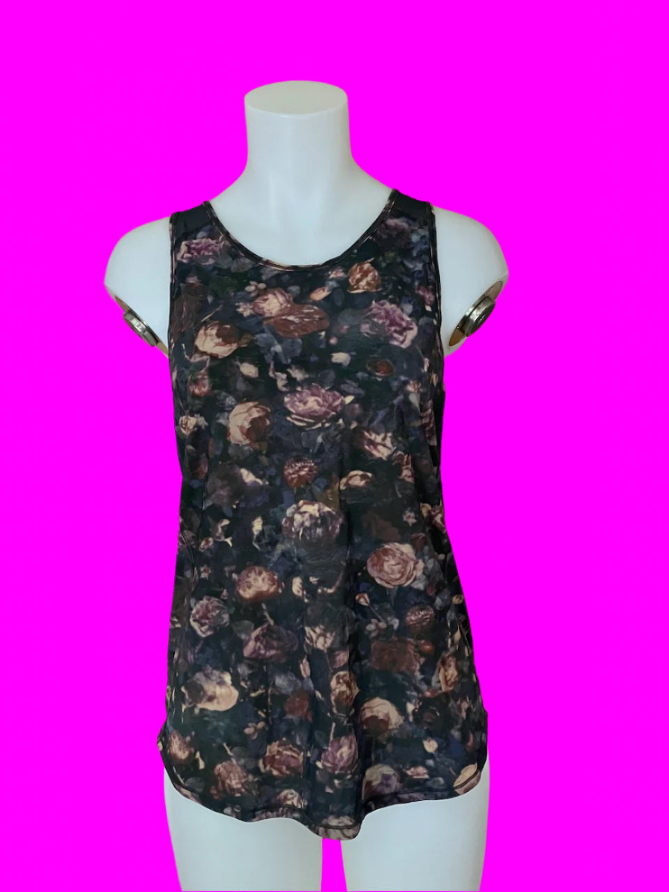 Lululemon - Floral Singlet With Mesh - Size: M