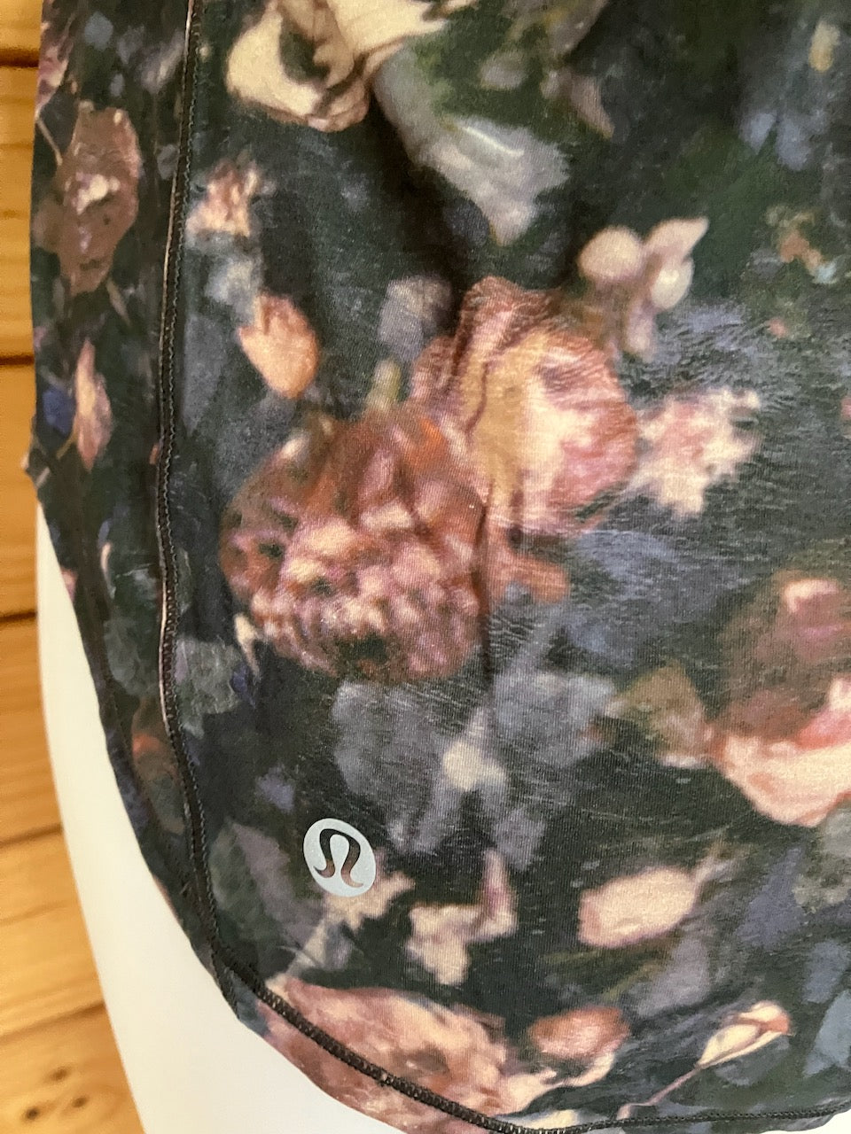 Lululemon - Floral Singlet With Mesh - Size: M