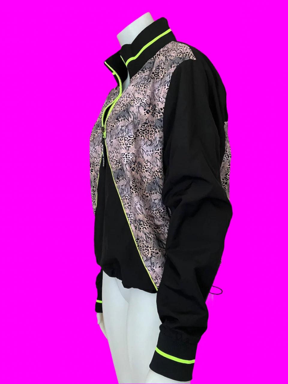 Sweat Republic - Zip Up Workout Top With Animal Print - Size: L