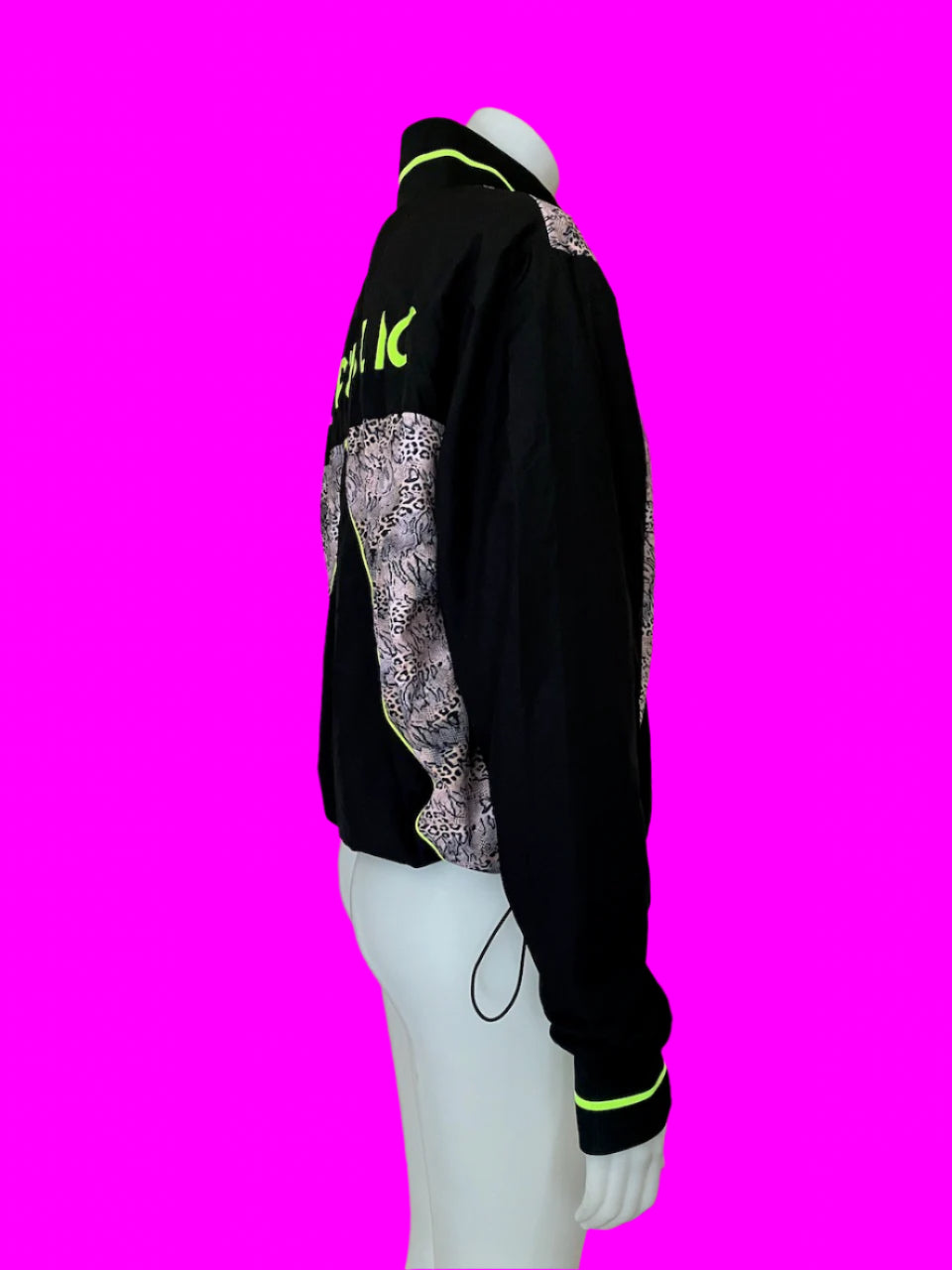 Sweat Republic - Zip Up Workout Top With Animal Print - Size: L