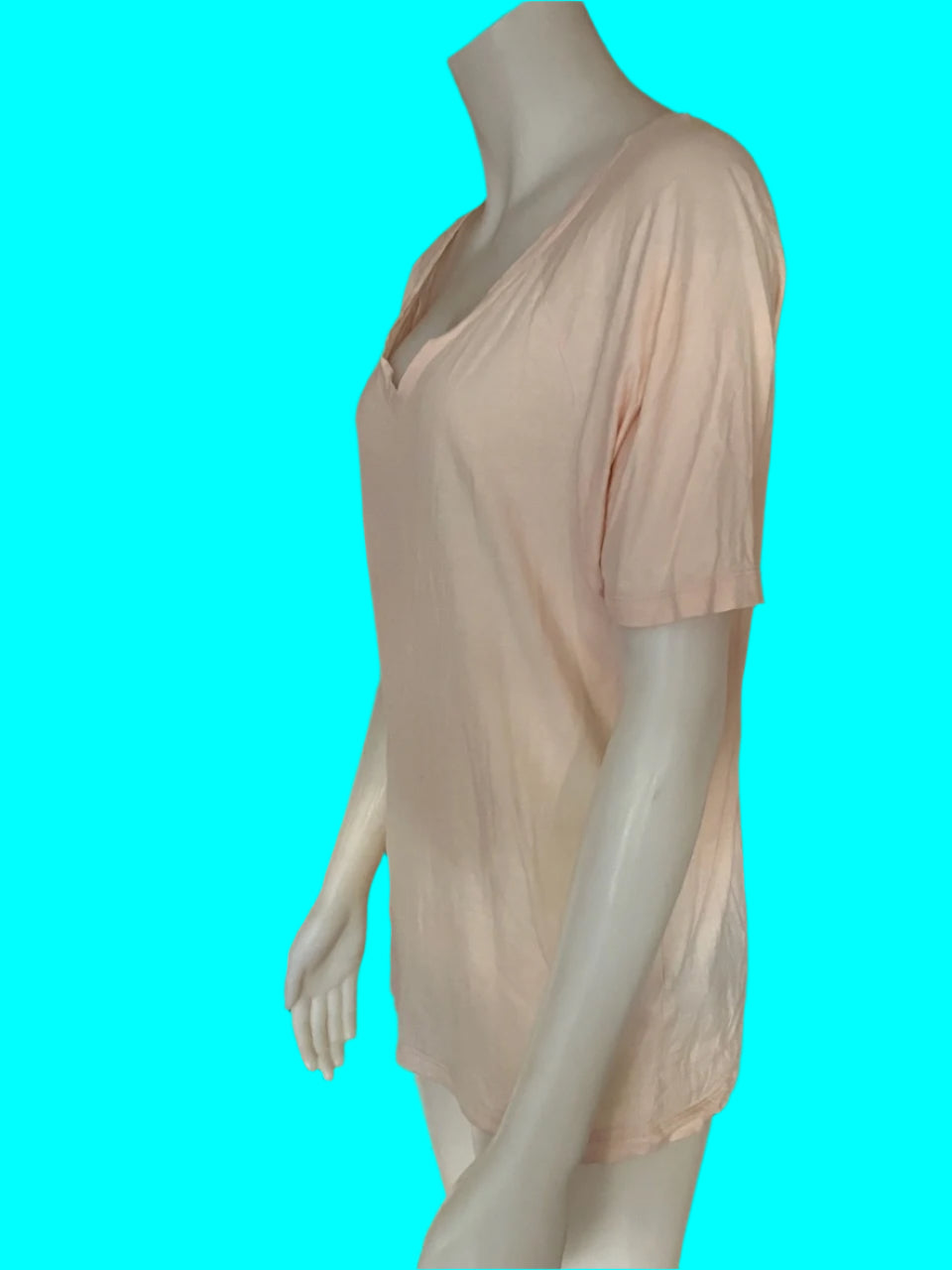 Lennox - NZ Made - Pastel V-Neck Tee - Fudge - Size: 12