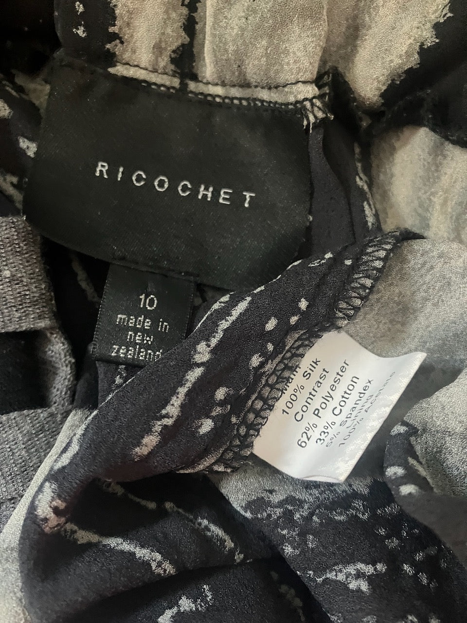 Ricochet - NZ Designer Sleeveless Top With Silk - Size: 10