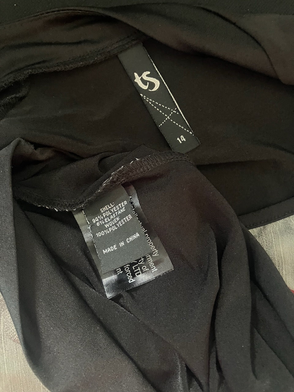 Taking Shape - Black Dress With Printed Front Panel - Size: 14