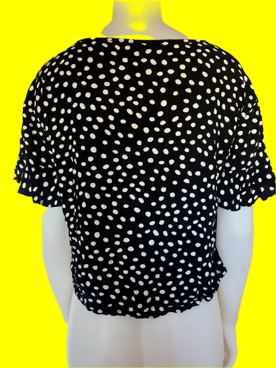 Huffer - Cropped Black Top With Polka Dots - Size: 8