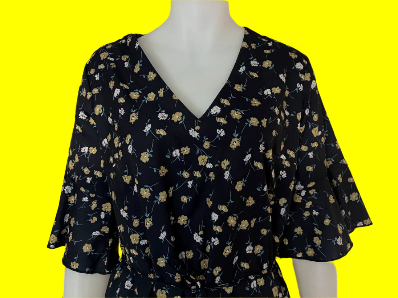 Leila + Luca - Navy Floral Dress - Size: 10