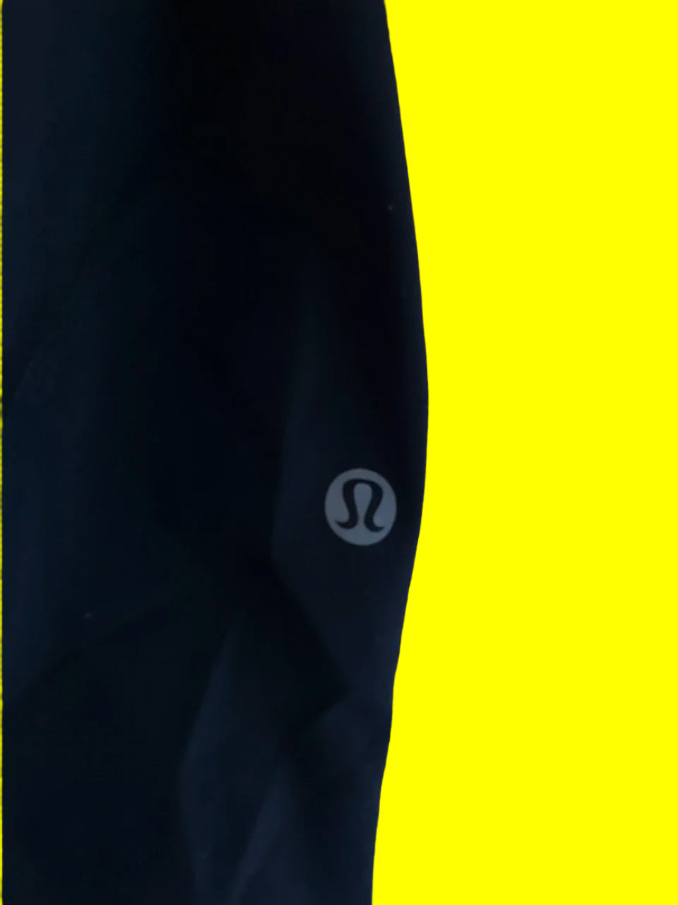 Lululemon - Black Leggings With Mesh Inserts - Size: Lulu size 4