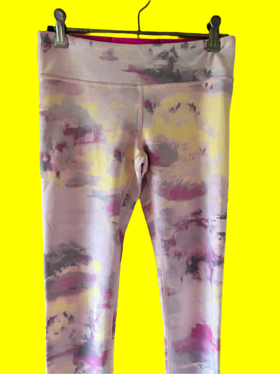 Ivivva by Lululemon - Pink Splash Leggings for Teens - Size: 12