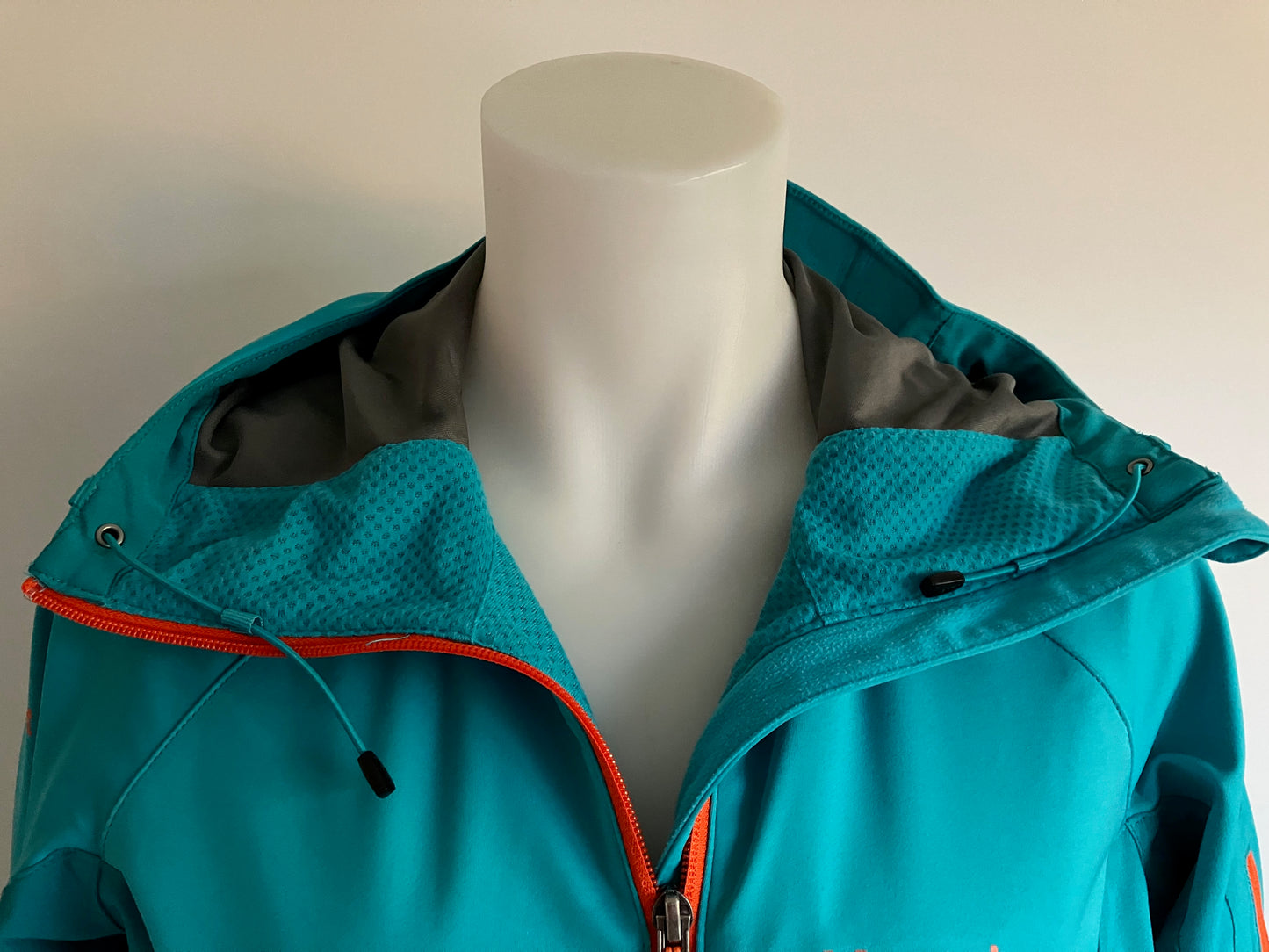 Marmot - High Quality Gore Windstopper Turquoise - Size: M