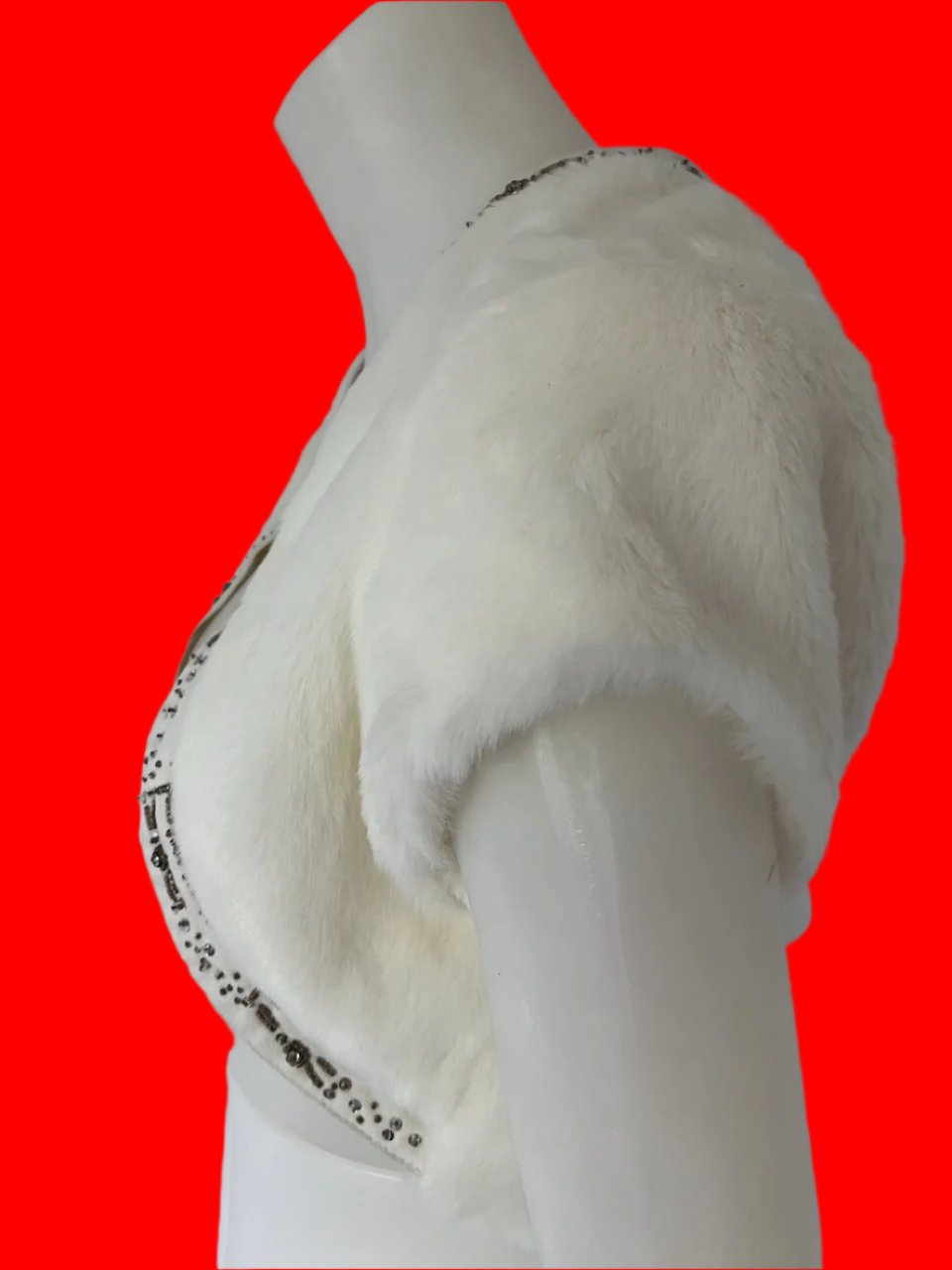 Guess - Glamorous Faux Fur Shrug Jacket - Size: XS