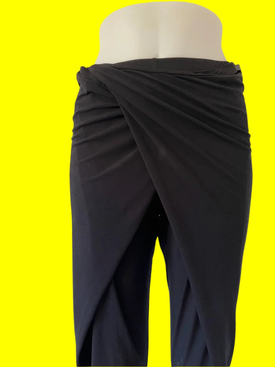 Moochi - Crossover Black Pant - Size: 10