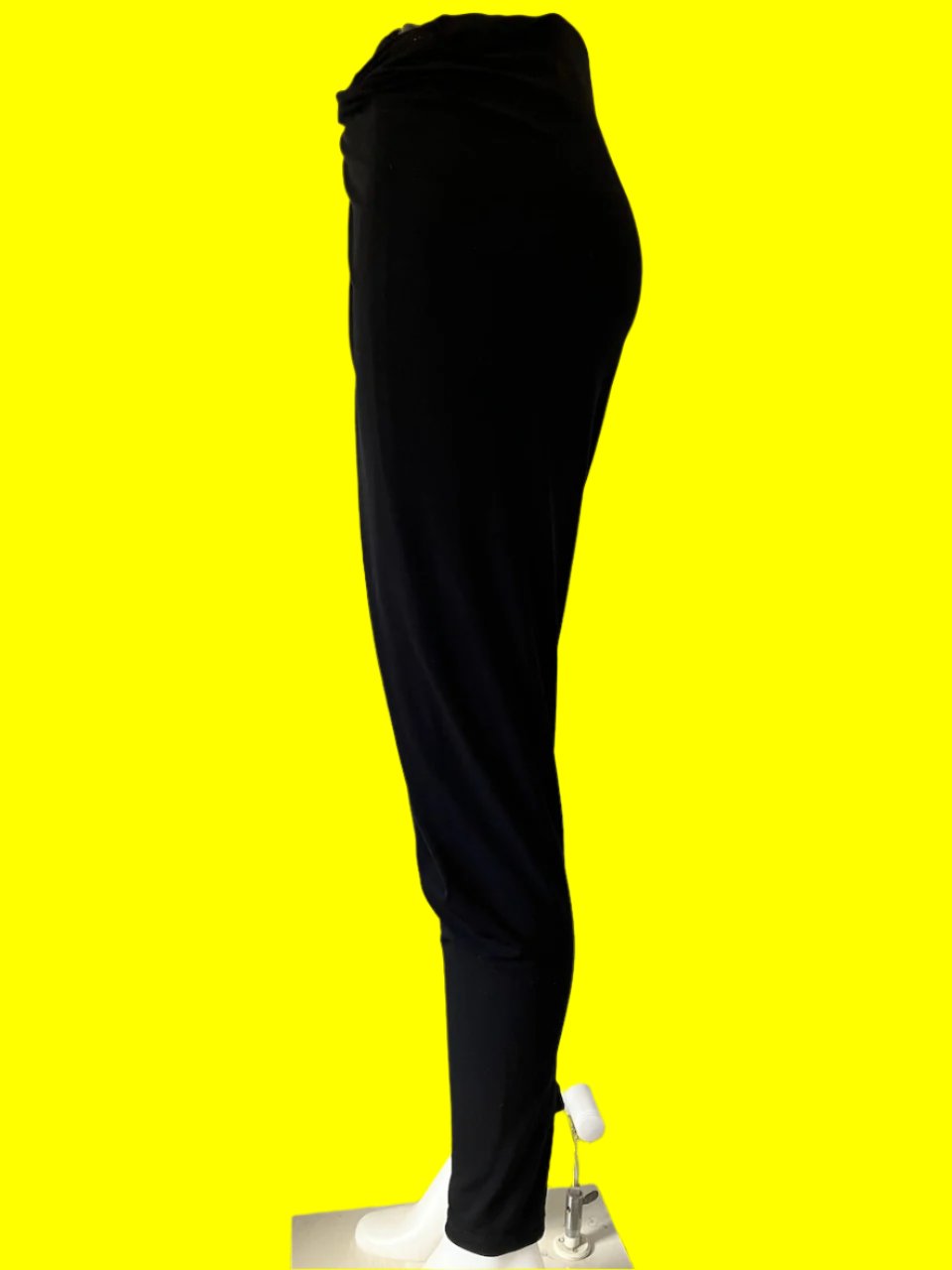 Moochi - Crossover Black Pant - Size: 10