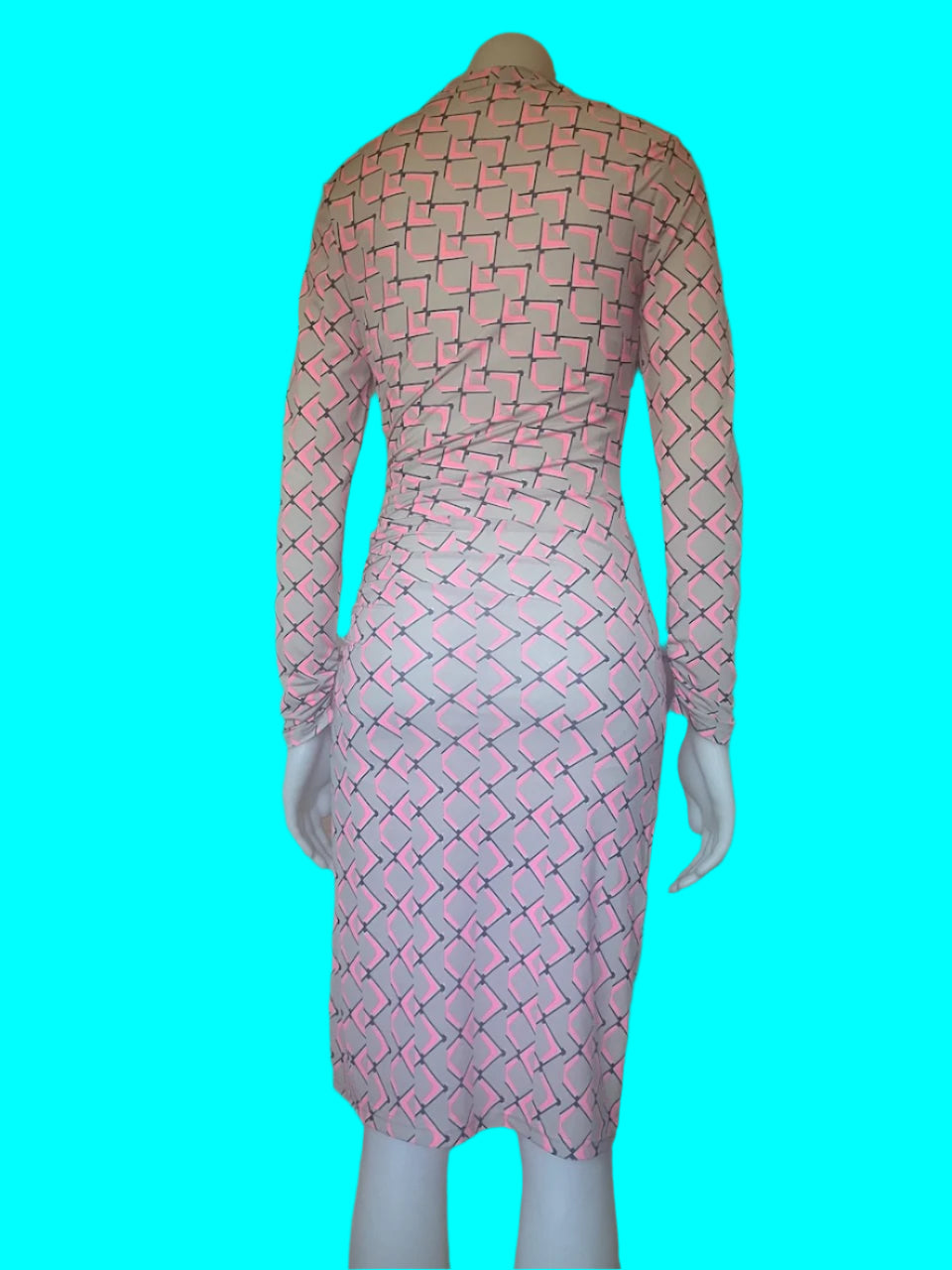 Augustine - Slim Fitting Pink & Grey Patterned Dress - Size: XS
