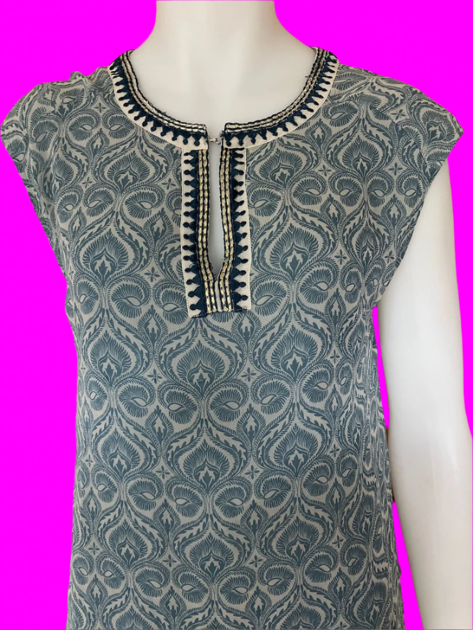 Indi & Cold - Patterned Dress for Summer - Size: S