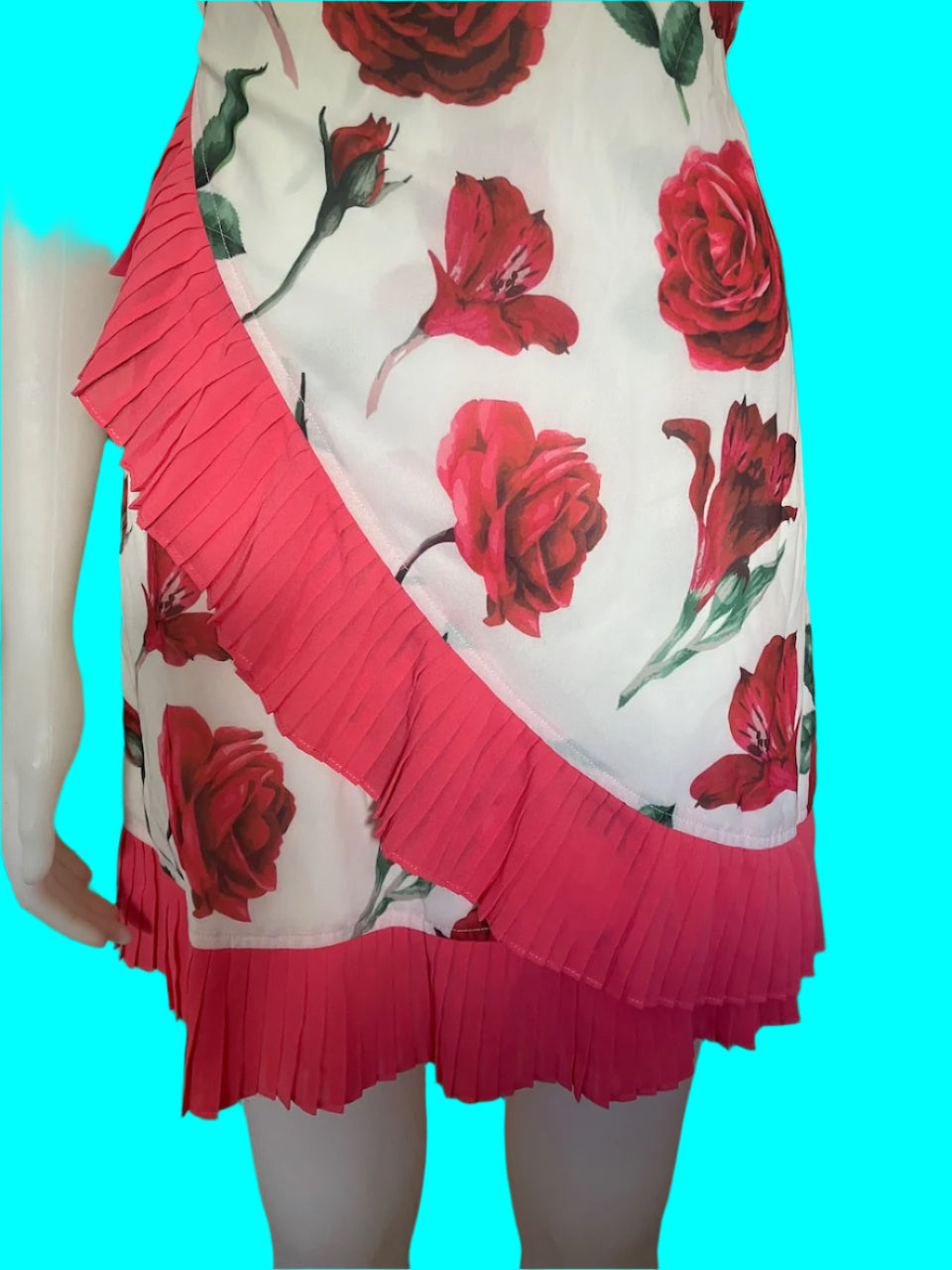 BRAND NEW - Pia Boutique - Wrap Dress With Rose Print - Size: S