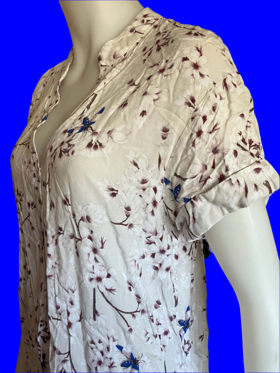Anna Glover x H & M - Floral Tunic With Blue Bugs - Size: EUR36