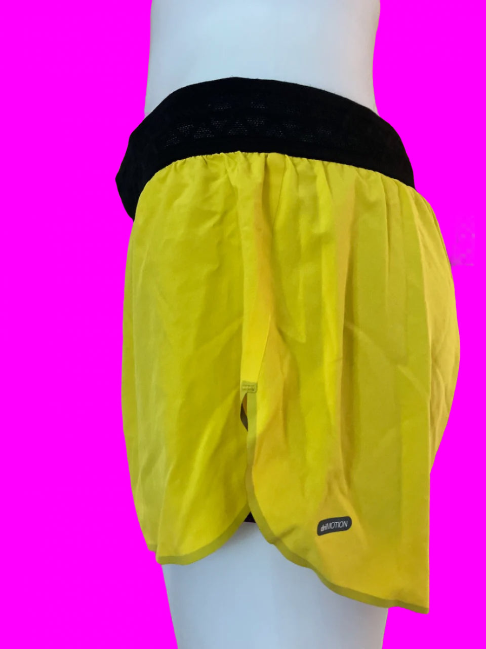 Kathmandu - Yellow Drimotion Shorts - Size: 14