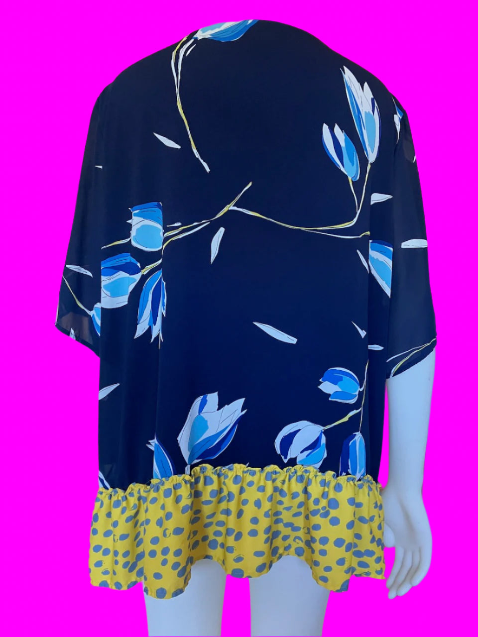 Stella Royal - Blue Floral Top With Yellow Contrast - Size: 3