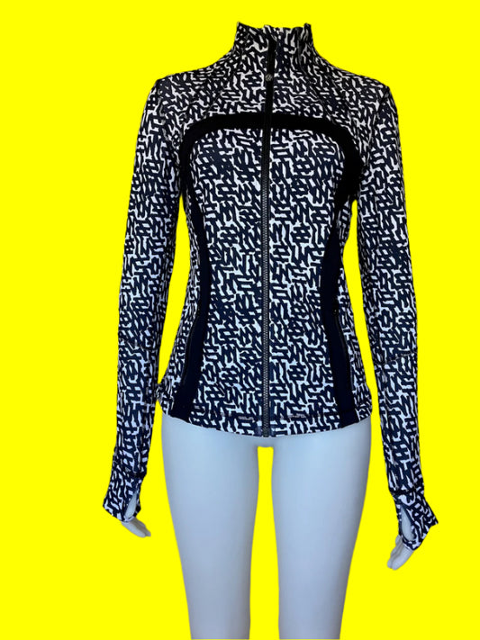 Lululemon - Fitted Jacket With Navy and White Print - Size: Lulu 8