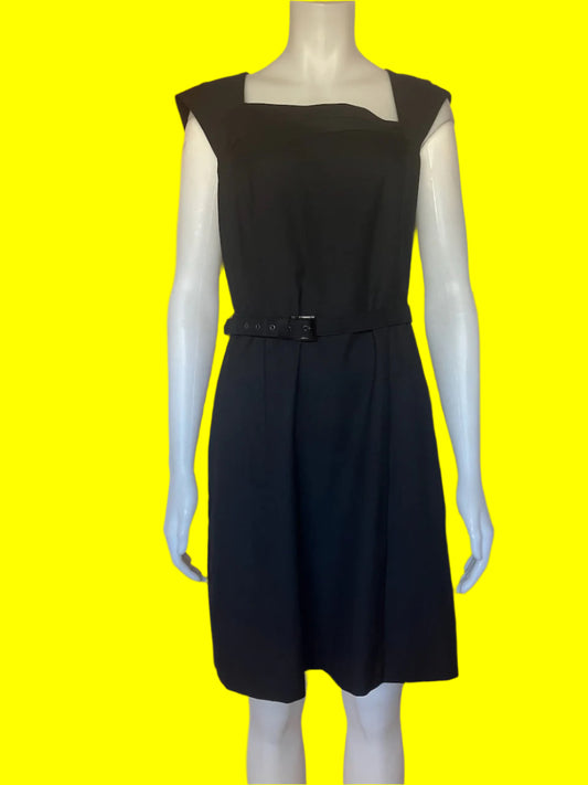 Cue - Little Black Dress With Belt - Size: 14